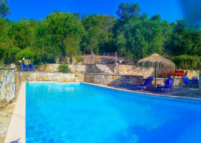 Villa Alkinoos, Gaios
